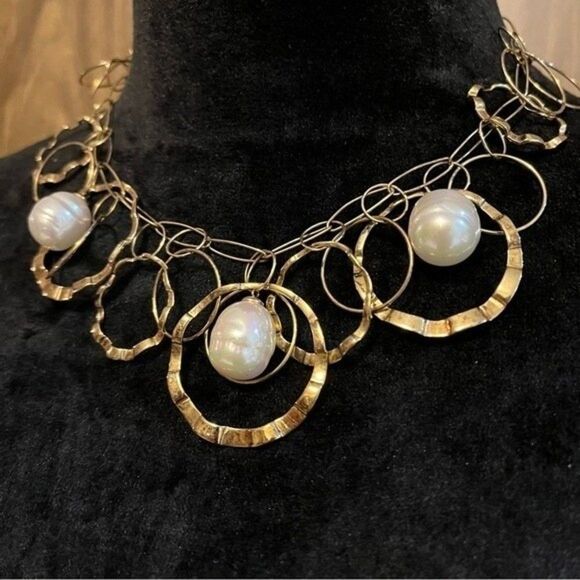 Gold Tone Costume Necklace Pearl Like Circle Links Layers of Circles - Picture 3 of 9